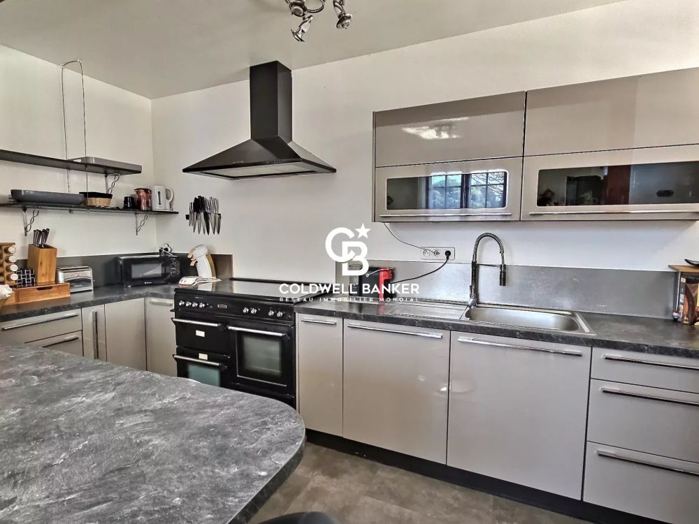 Maison à vendre à Sanguinet – familiale rénovée, piscine, 4 chambres et dépendance proche lac