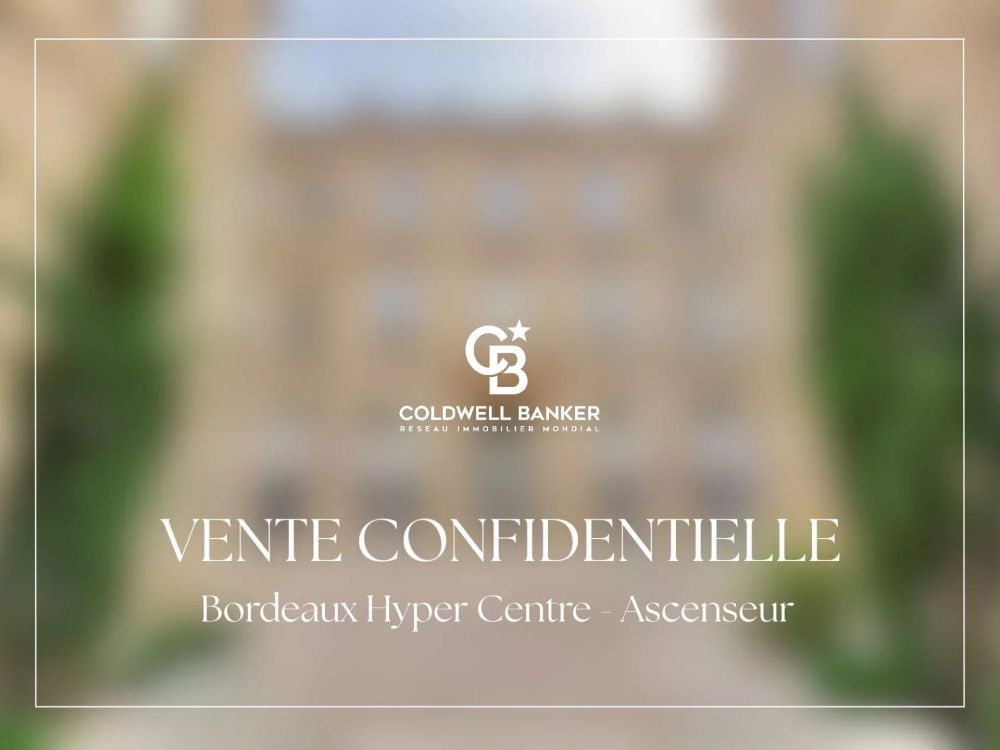 Appartement à vendre à Bordeaux centre – dernier étage rénové dans un hôtel particulier du XVIIIe