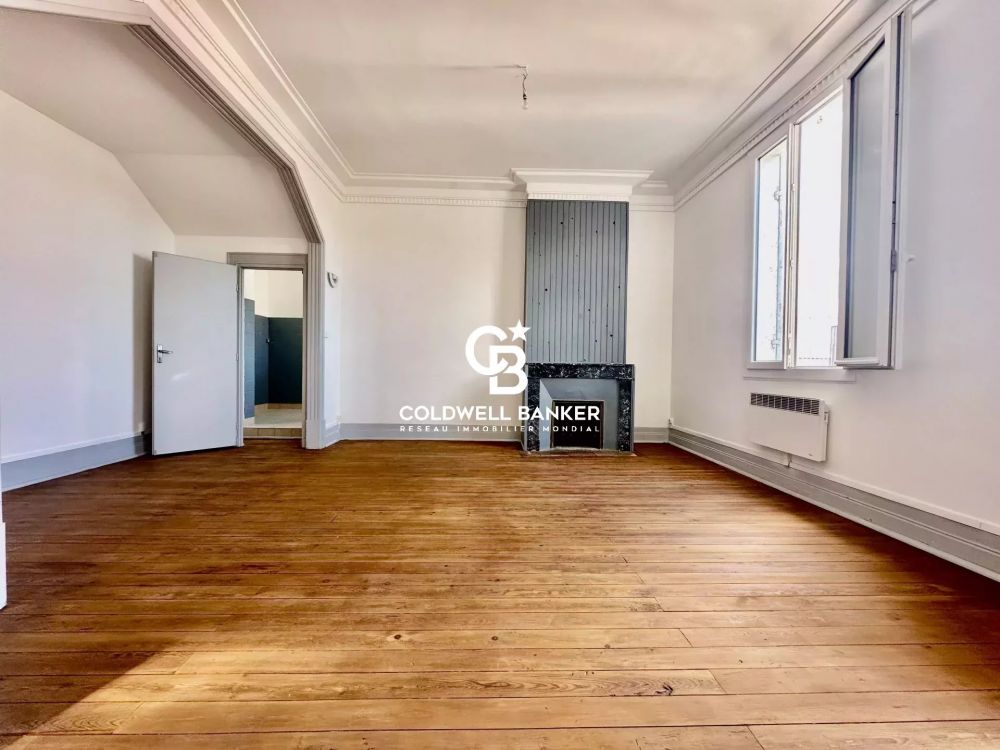 Appartement à vendre Andernos – loft en duplex avec terrasse dans l’hyper centre