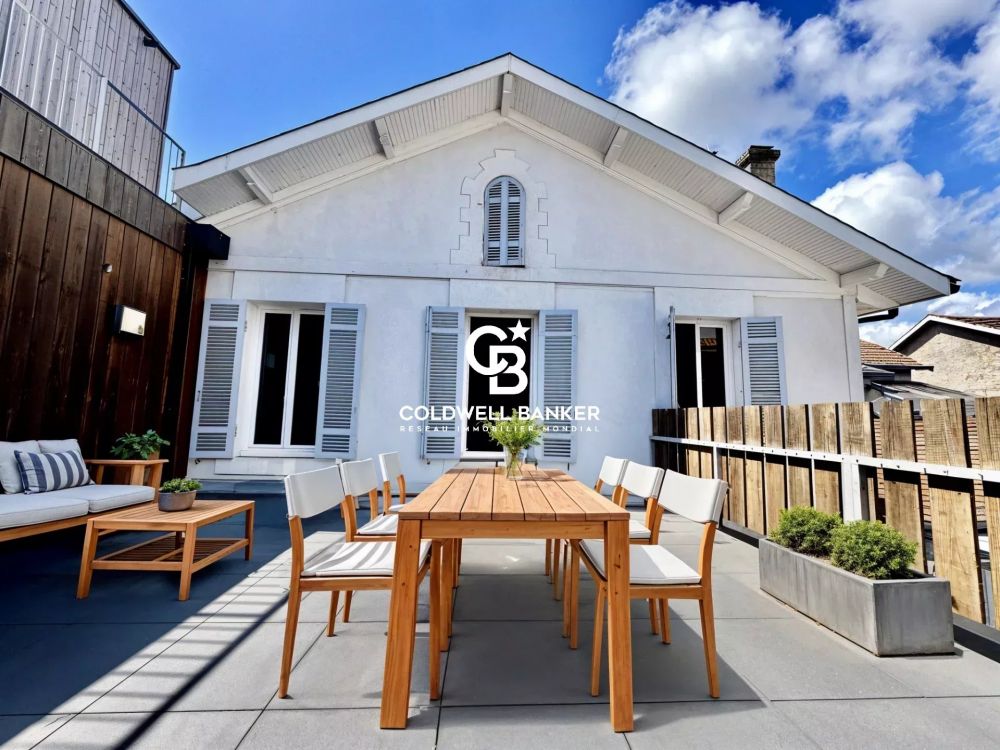 Appartement à vendre Andernos – loft en duplex avec terrasse dans l’hyper centre