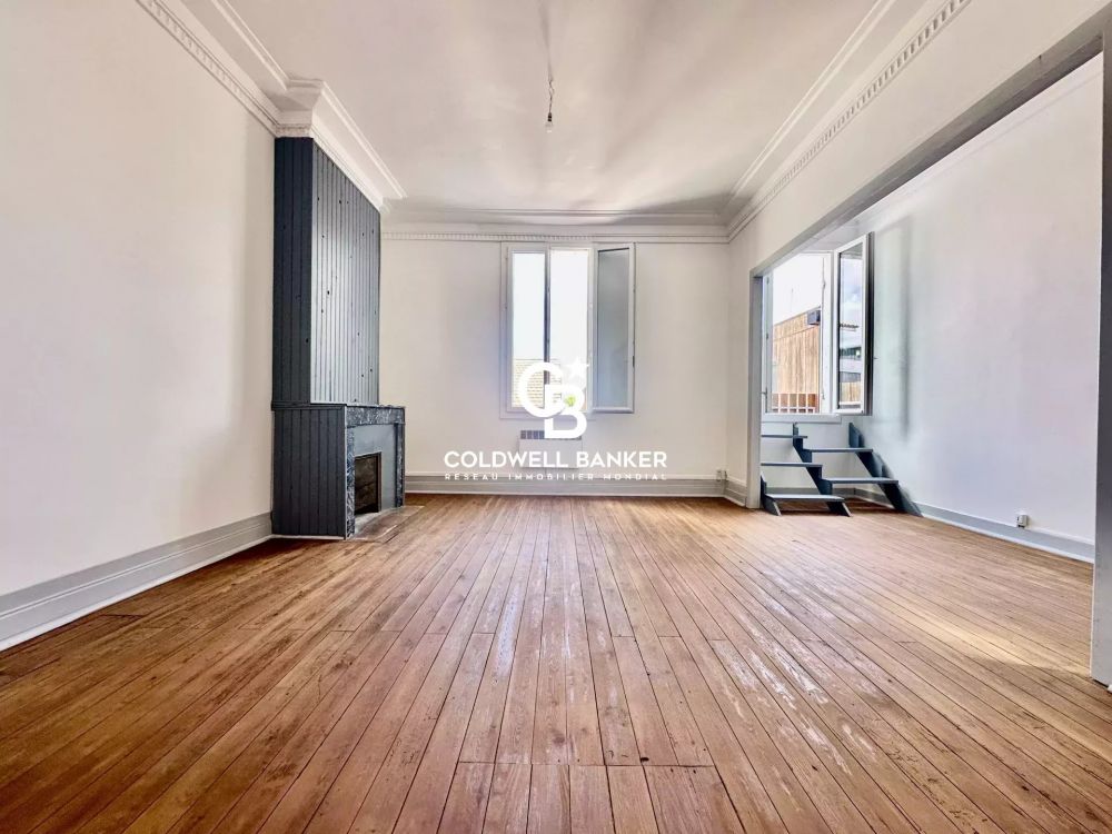 Appartement à vendre Andernos – loft en duplex avec terrasse dans l’hyper centre