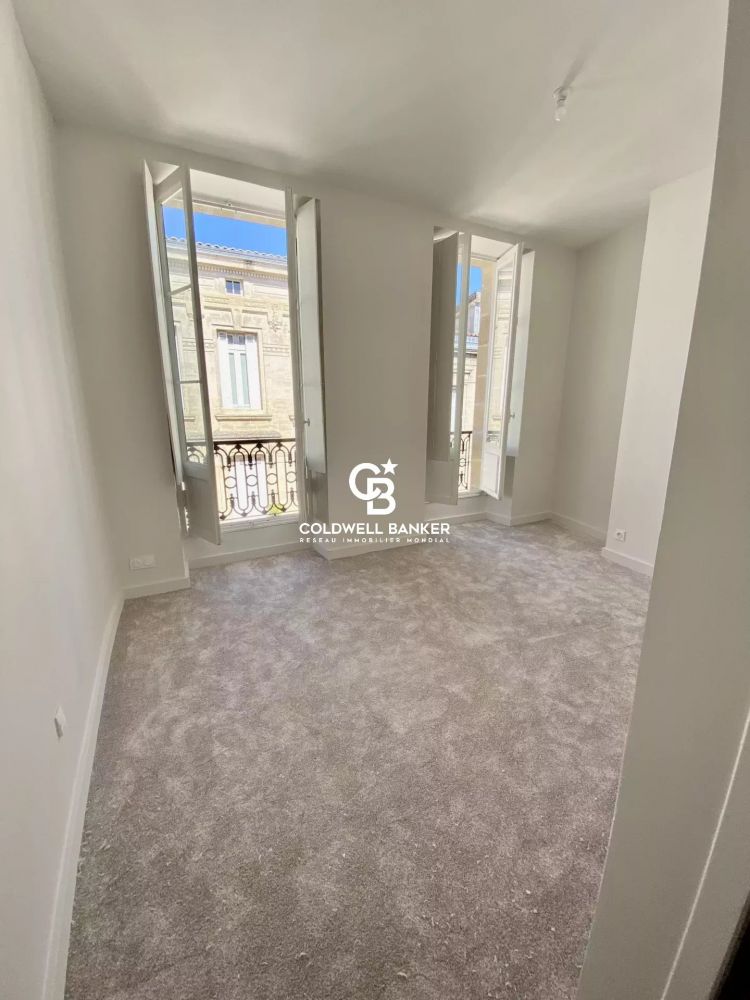 Appartement à vendre Bordeaux Palais Gallien - T5 rénové avec charme et luminosité