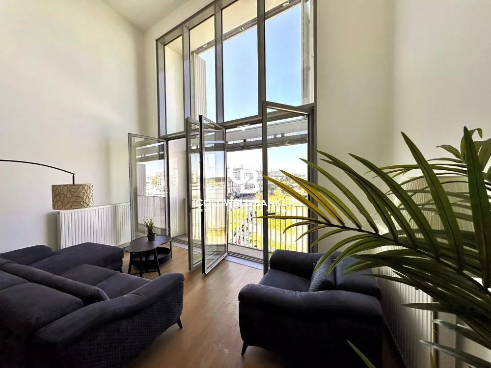 Appartement à vendre à Bordeaux - vue marina, 3 chambres et 2 parkings