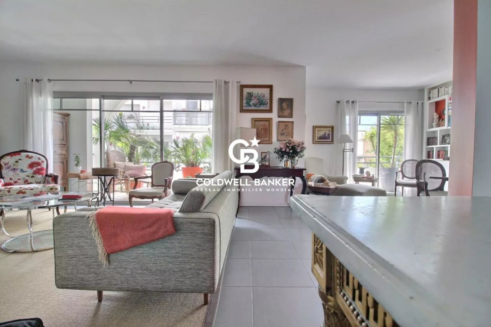 Appartement à vendre Arcachon Centre - 140 m2, 5 balcons et parking