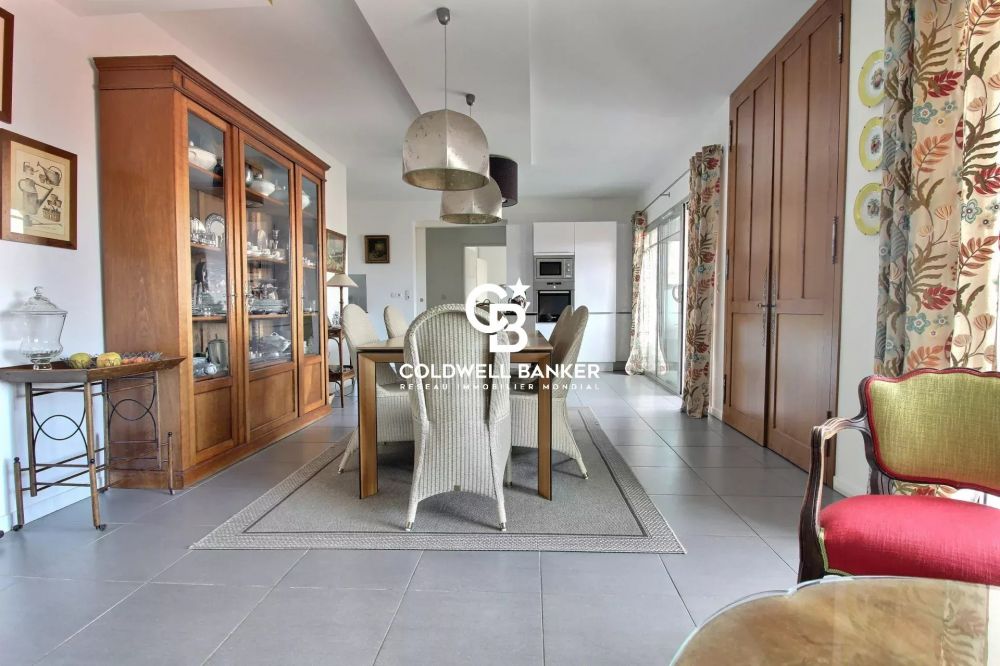 Appartement à vendre Arcachon Centre - 140 m2, 5 balcons et parking