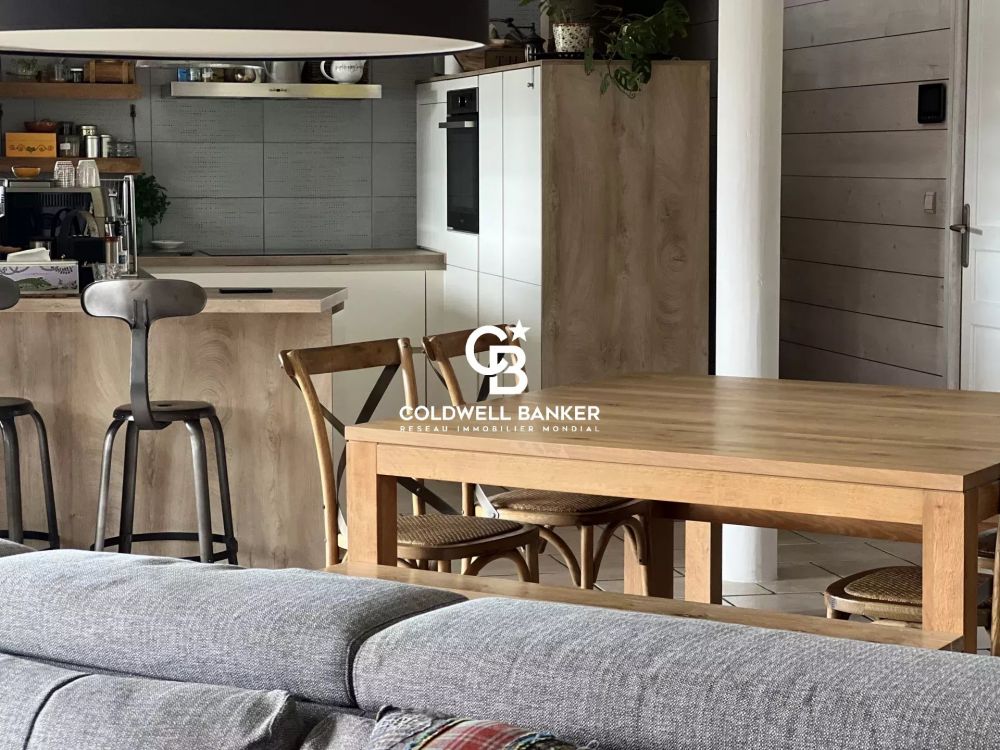 Maison en bois à vendre à La Teste-de-Buch – Piscine, nature et calme