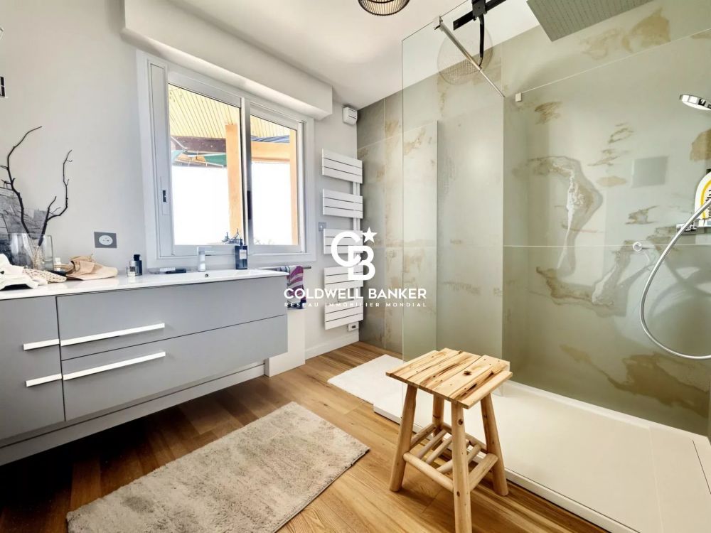 Appartement à vendre Andernos - duplex lumineux, 1ère ligne, 3 chambres, terrasse sud, garage fermé