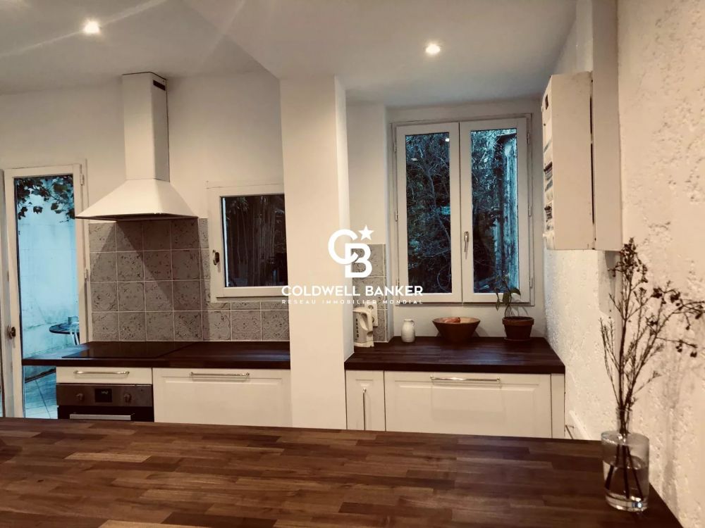 Maison de caractère à vendre Bordeaux Sacré-Cœur - rénovée, 5 chambres, jardin