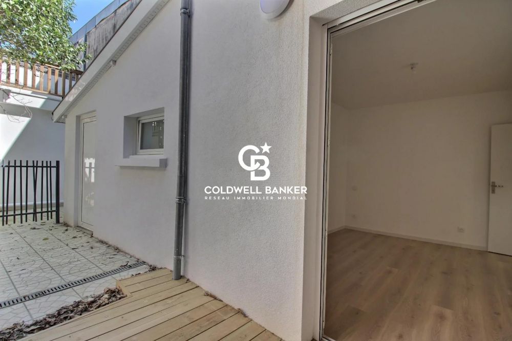 Appartement à vendre Arcachon – T2 rénové avec terrasse et cellier en plein centre-ville