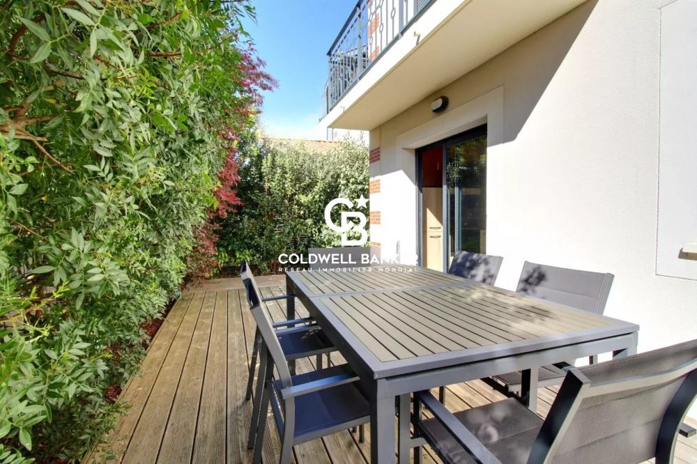 Appartement à vendre à Arcachon - 3 chambres, résidence de standing, terrasse et jardin