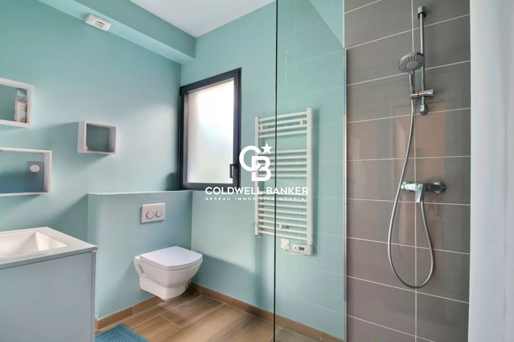 Appartement à vendre à Arcachon - 3 chambres, résidence de standing, terrasse et jardin