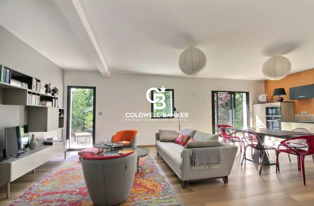 Appartement à vendre à Arcachon - 3 chambres, résidence de standing, terrasse et jardin