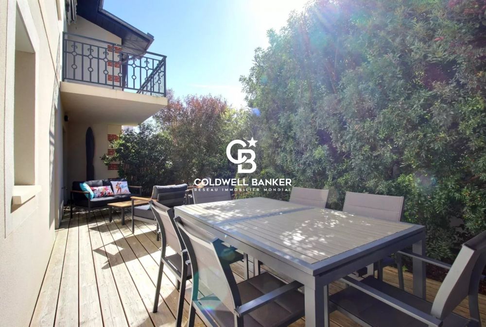 Appartement à vendre à Arcachon - 3 chambres, résidence de standing, terrasse et jardin