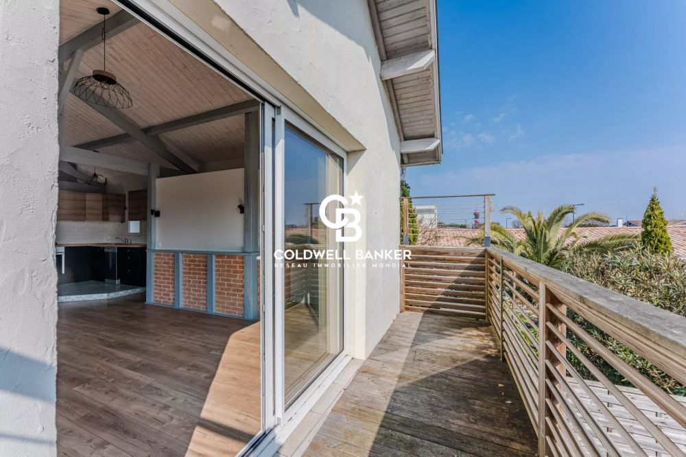 Appartement à vendre à La Teste - T2 fonctionnel avec balcon privé