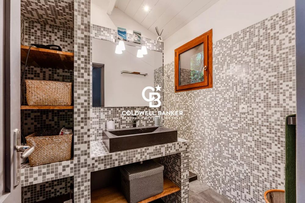 Maison à vendre à Biscarrosse - piscine, dépendance et vaste terrain