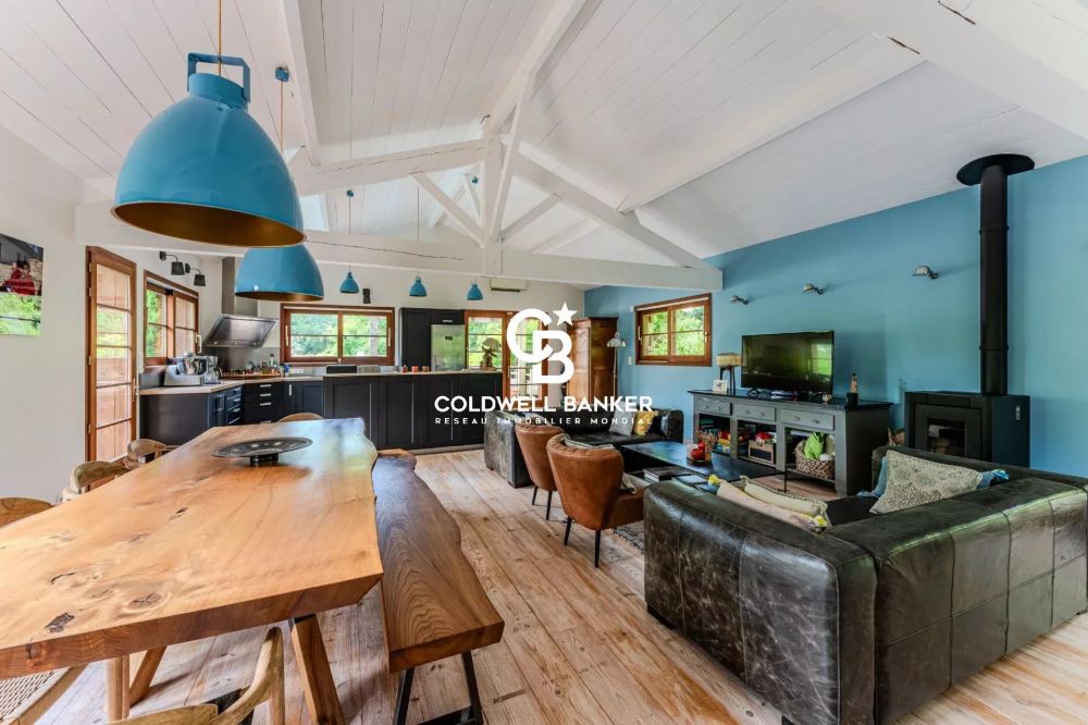 Maison à vendre à Biscarrosse - piscine, dépendance et vaste terrain