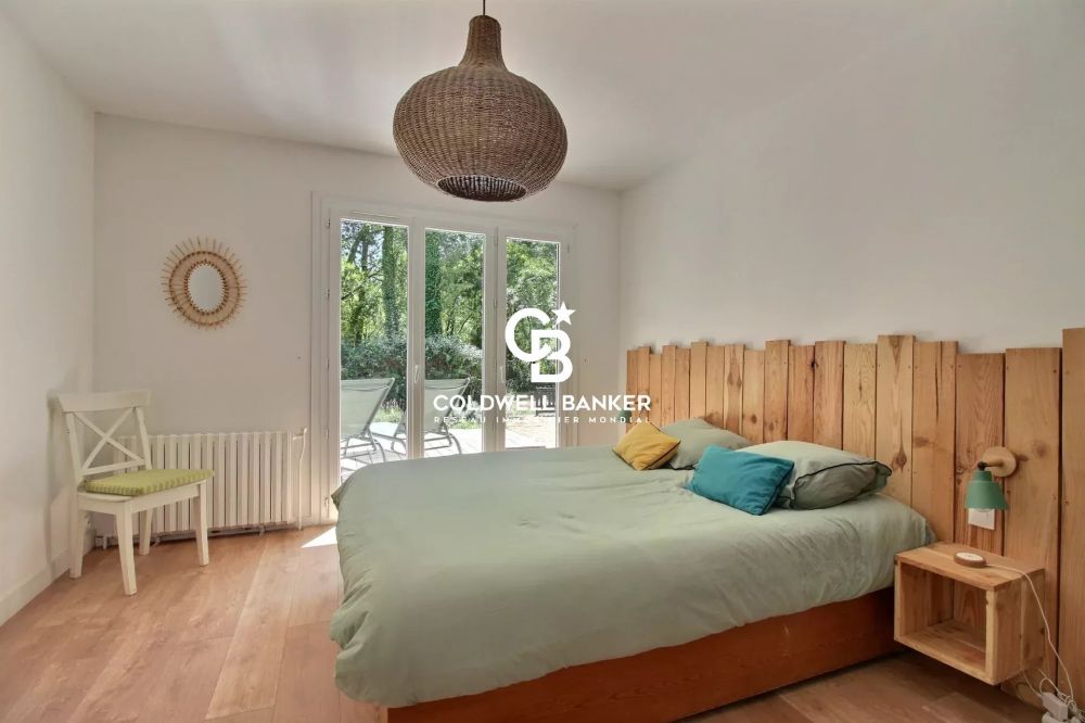 Maison à vendre à La Teste-de-Buch - familiale 4 chambres avec piscine