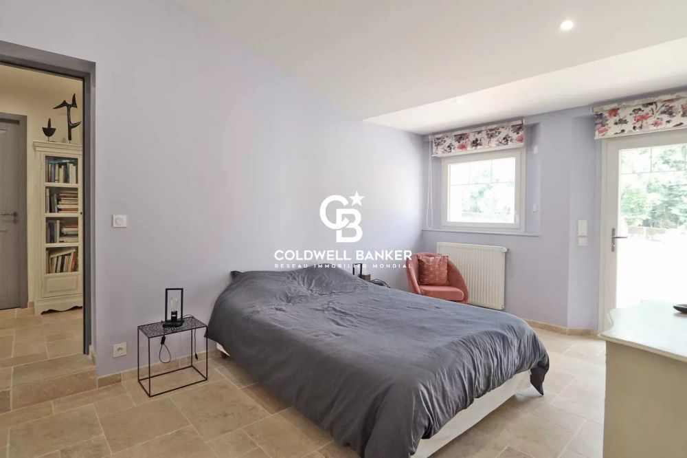 Maison rénovée près de Bergerac – 17 hectares, calme absolu et emplacement exceptionnel