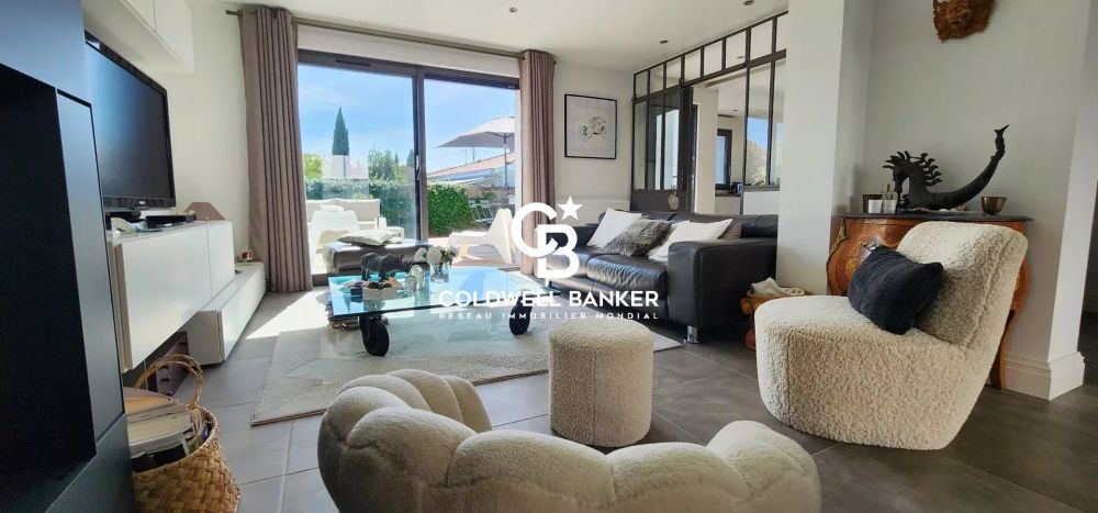 Maison à vendre Mérignac Saint-Augustin - maison familiale 4 chambres, piscine, jardin, sous-sol