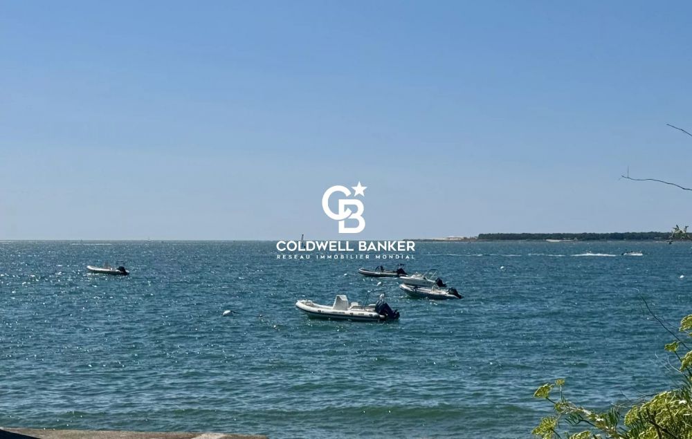 Maison à vendre à Pyla-sur-Mer – contemporaine, vue imprenable en première ligne et 4 suites