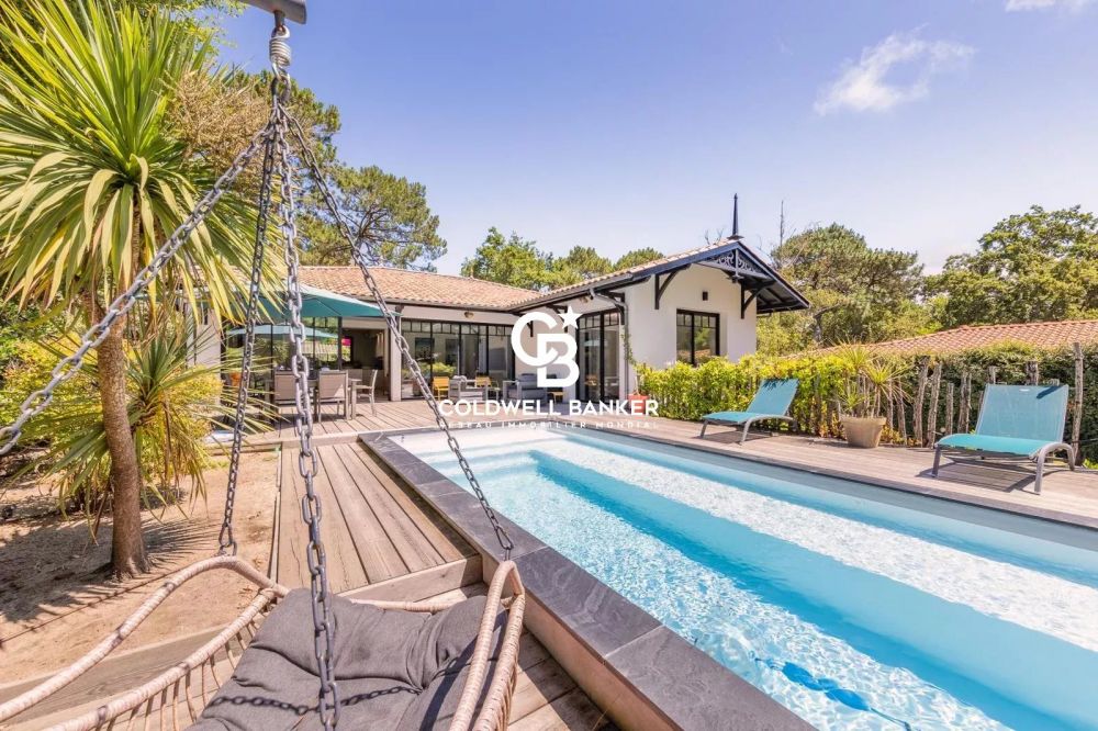 Maison à vendre à Pyla-sur-Mer – Villa rénovée avec piscine proche plage