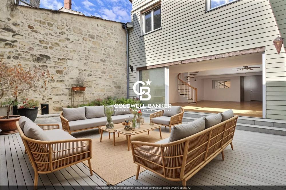 Appartement à vendre à Bordeaux Chartrons – 3 chambres avec terrasse, garage et cave