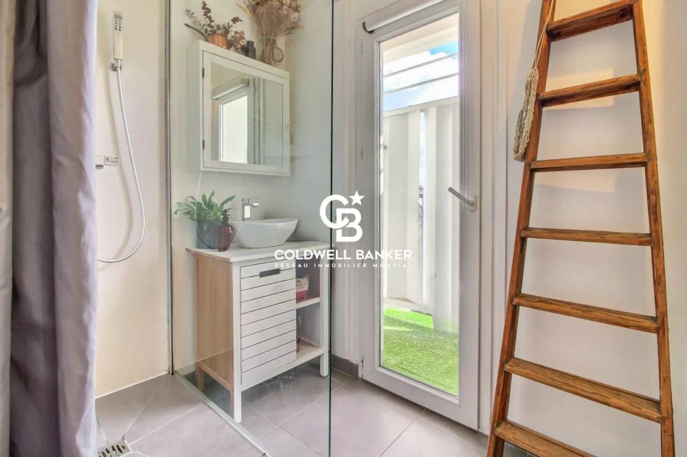 Appartement à vendre à Talence – t4 rénové, balcon, parking et cave