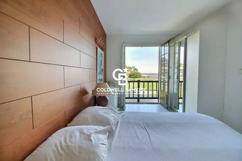 Appartement à vendre Cap Ferret – vue Bassin, balcon et parking proche plage