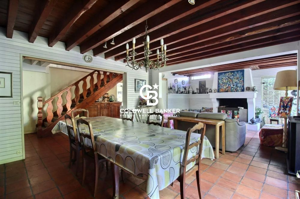 Maison à vendre à Arcachon Aiguillon – 7 pièces à rénover