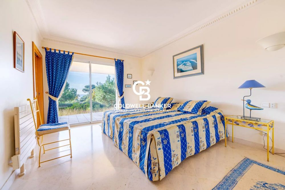 Maison à vendre au Pyla – contemporaine avec vue panoramique sur le Bassin