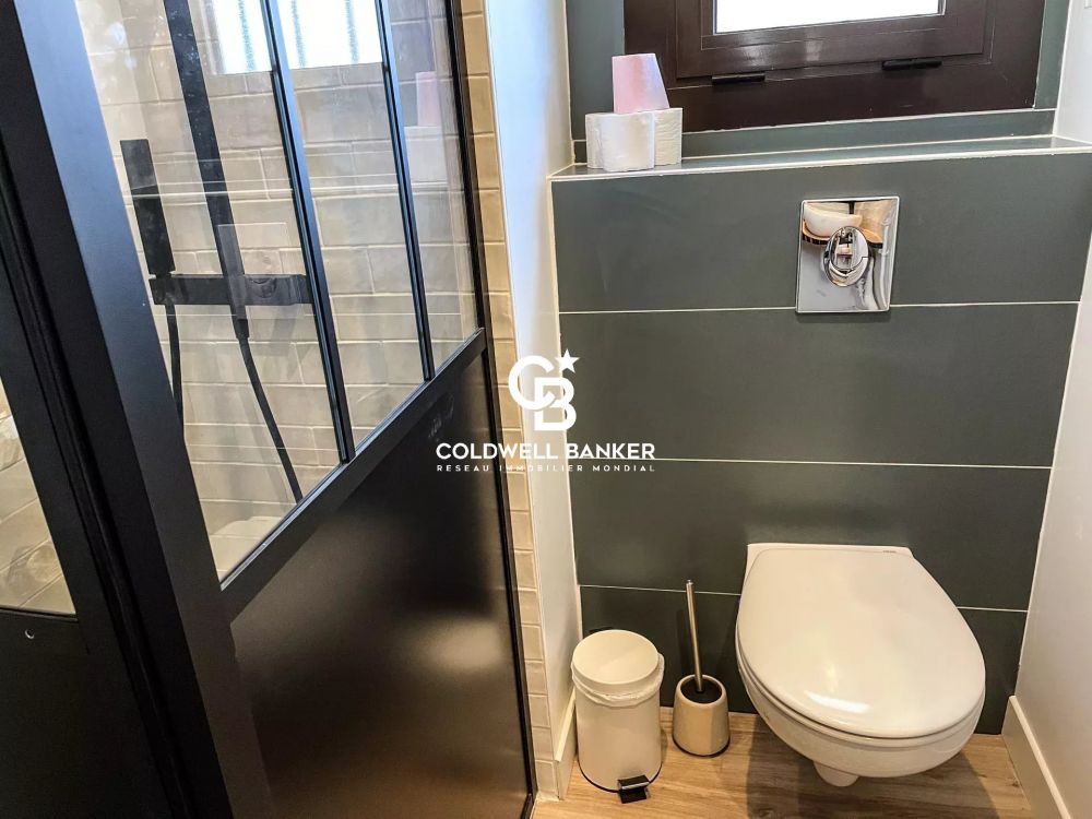 Appartement à vendre Arcachon – studio rénové avec terrasse et aperçu Bassin, plage à pied