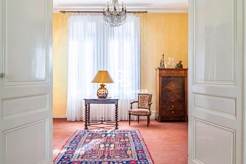 Maison à vendre Bordeaux - maison bourgeoise 4 chambres jardin garage quartier saint-seurin