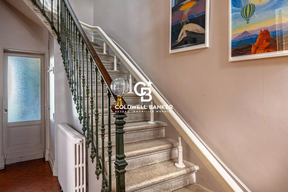 Maison à vendre Bordeaux - maison bourgeoise 4 chambres jardin garage quartier saint-seurin