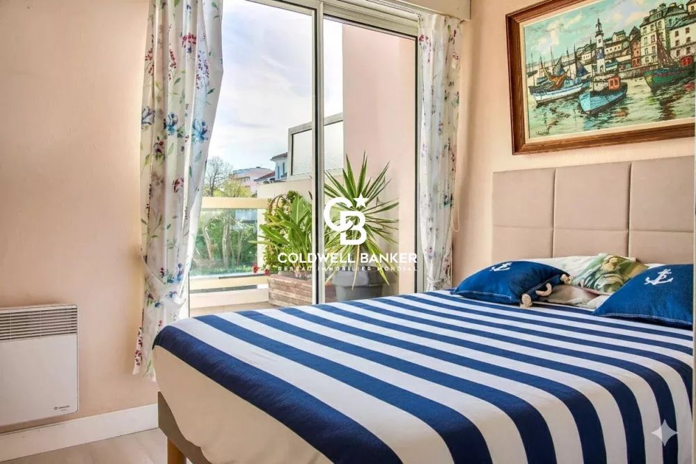 Appartement à vendre Arcachon – T2, aperçu bassin, parking et emplacement privilégié