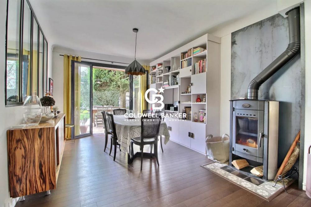 Maison à vendre Bordeaux Chartrons - maison familiale avec jardin, dépendance aménagée et garage