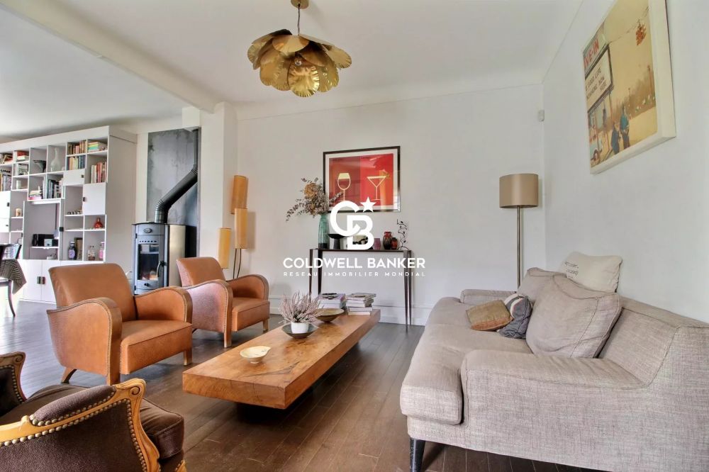 Maison à vendre Bordeaux Chartrons - maison familiale avec jardin, dépendance aménagée et garage