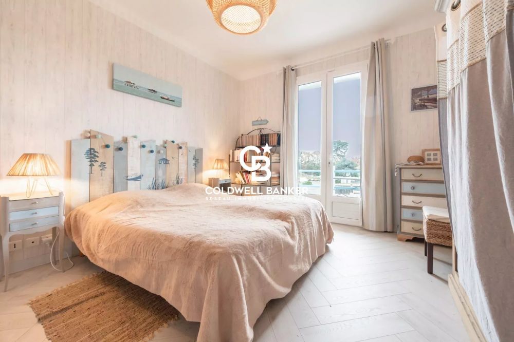 Appartement à vendre Arcachon - T4 lumineux avec jardin, secteur résidentiel recherché et stationnements