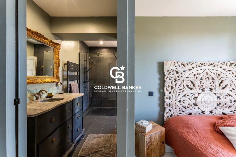 Maison à vendre Le Bouscat – pierre XIXe, 5 chambres, piscine, proche tram D