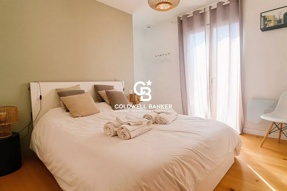 Maison à vendre Lège Bourg - plain-pied, rénovée, 4 chambres, piscine