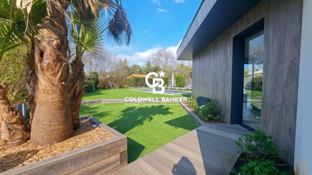 Maison à vendre Lège Bourg - plain-pied, rénovée, 4 chambres, piscine