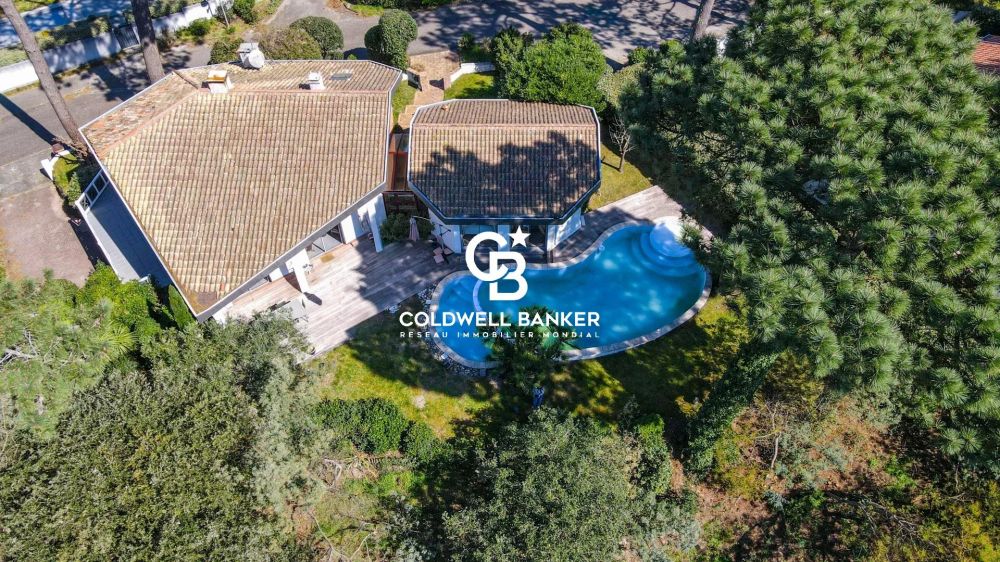 Maison à vendre Arcachon Le Moulleau - villa d’architecte vue bassin 4 chambres piscine