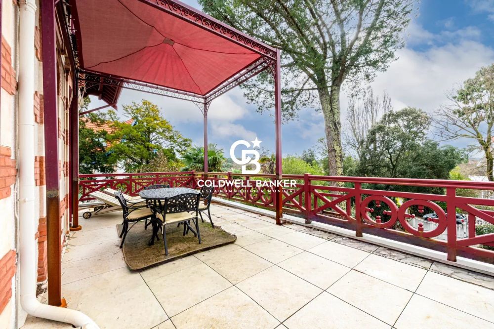 Maison à vendre Arcachon Ville d'Hiver - villa historique du XIXe siècle