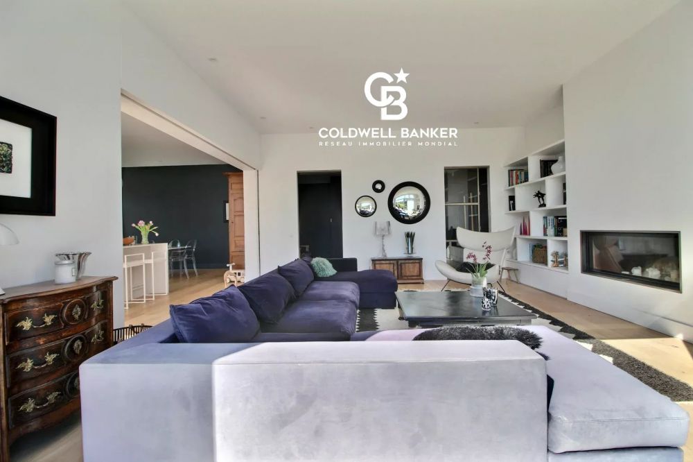 Maison à vendre Gradignan – villa contemporaine, piscine, jardin paysager, prestations haut de gamme