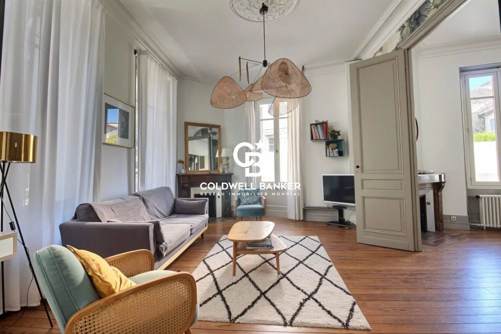 Maison à vendre Bordeaux Barrière du Médoc - maison en pierre 4 chambres, terrasse, garage