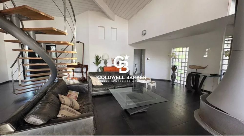 Maison à vendre Arès - villa d’architecte, 5 chambres, piscine, grand terrain