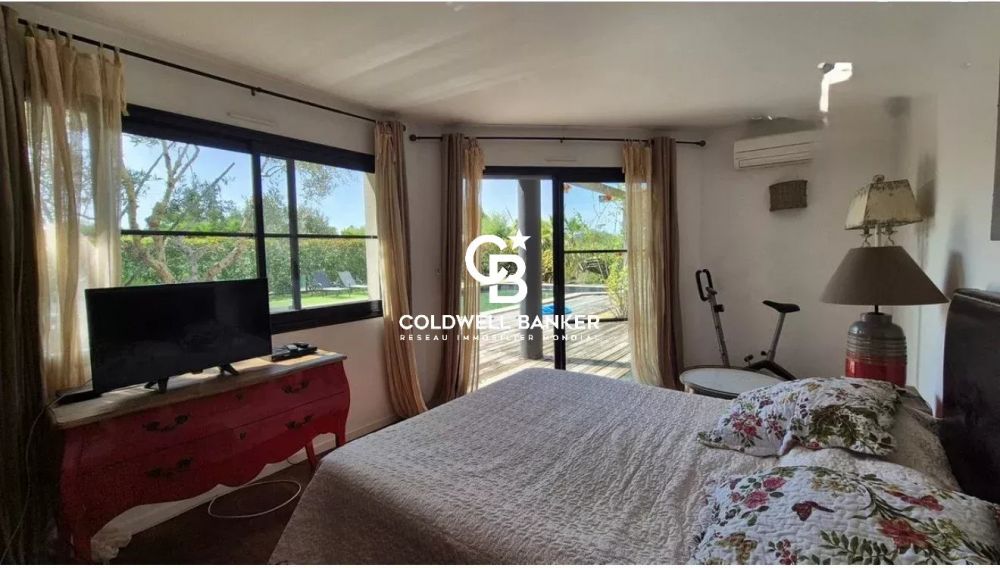 Maison à vendre Arès - villa d’architecte, 5 chambres, piscine, grand terrain