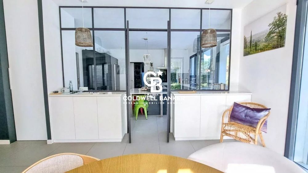 Maison à vendre Andernos-les-Bains - villa contemporaine, toit terrasse, piscine chauffée