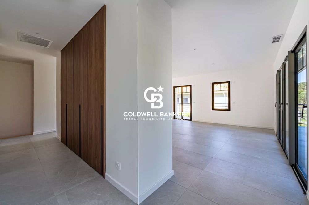 Maison à vendre Arcachon - villa rénovée proche plage Pereire avec piscine et garage