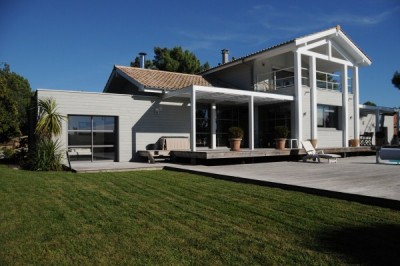 vente villa de luxe en bardage bois Bassin Arcachon