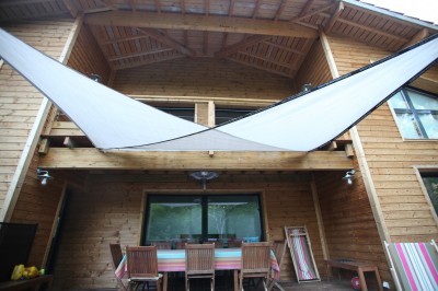 villa terrasse et balcon en bois